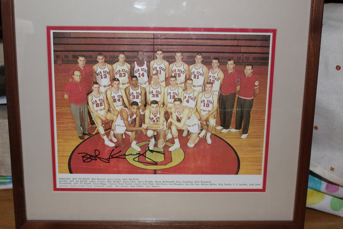 Bob Knight Autographed Ohio State University Team Basketball Photo - Vintage Indy Sports