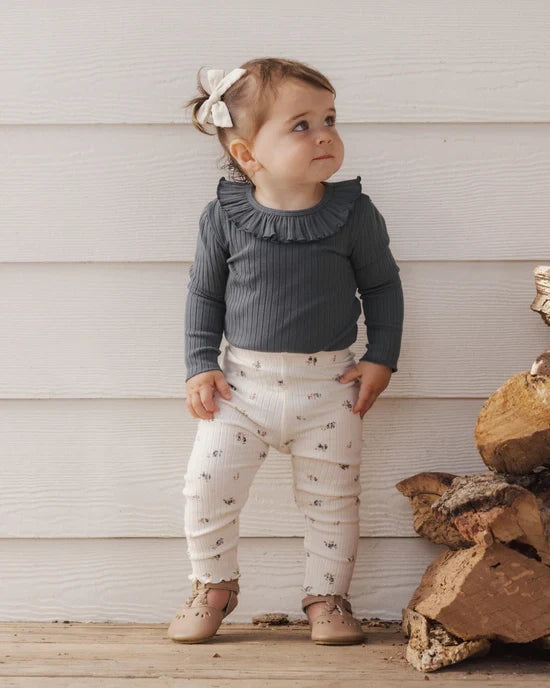 Rylee + Cru Legging in Natural Ditsy
