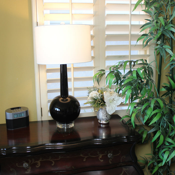 Urban Designs Alexandria 30" Glass Table Lamp - Black
