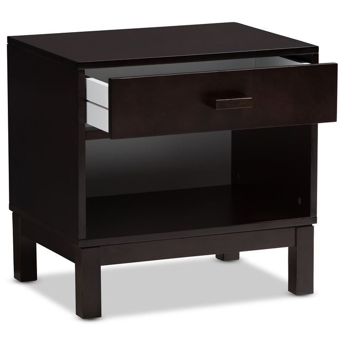 Urban Designs Reanne 1-Drawer Wood Nightstand with Shelf in Brown